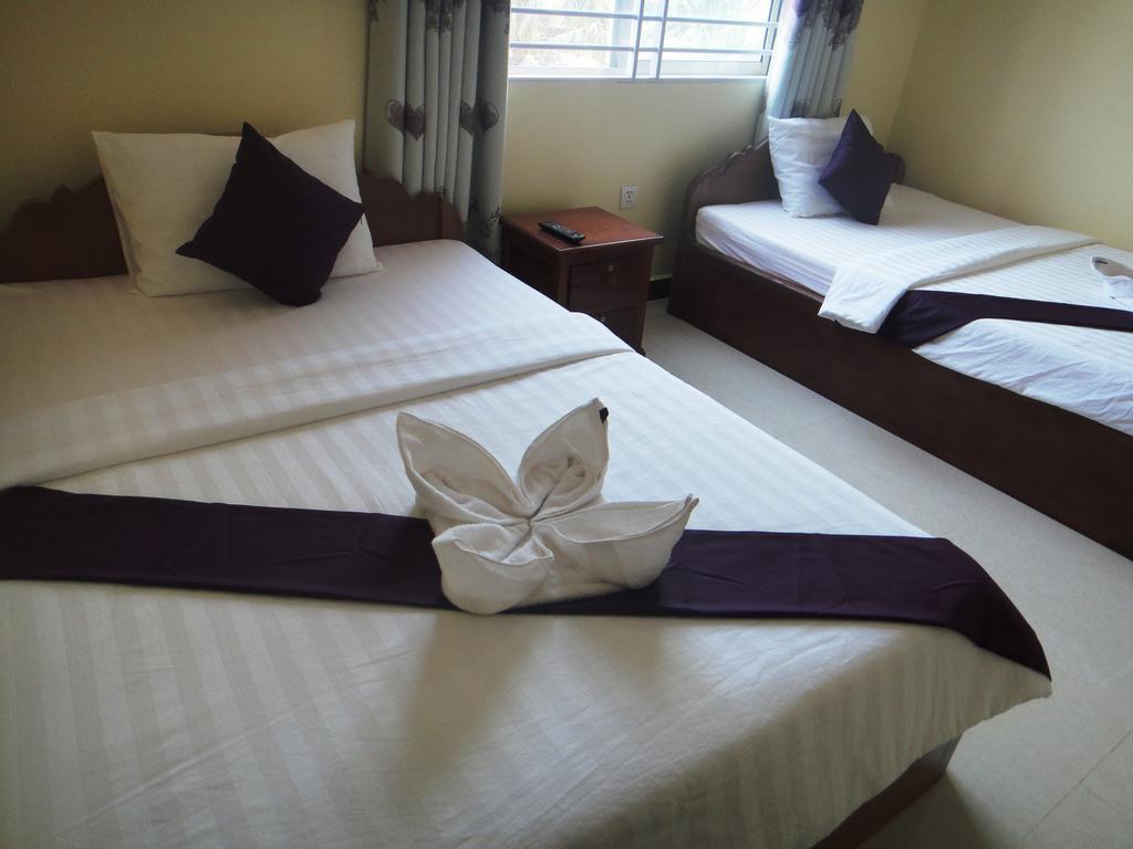 Khemra I Guesthouse Kampot Quarto foto